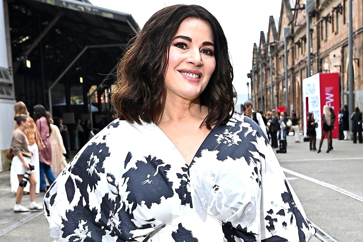 Nigella Lawson's 25% Off Setting Spray That Sparkles All Day