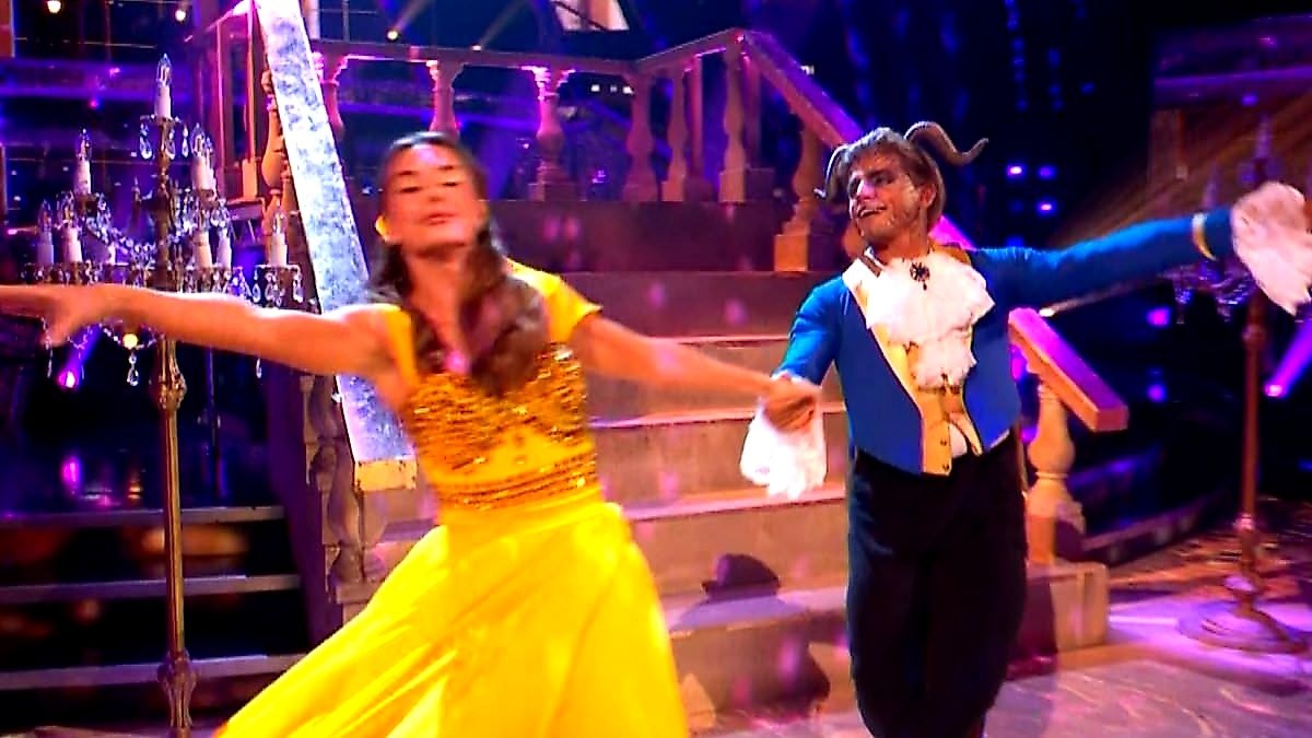 Dani Dyer’s £10,000 Ballgown Lights Up Strictly, Fans Go Wild