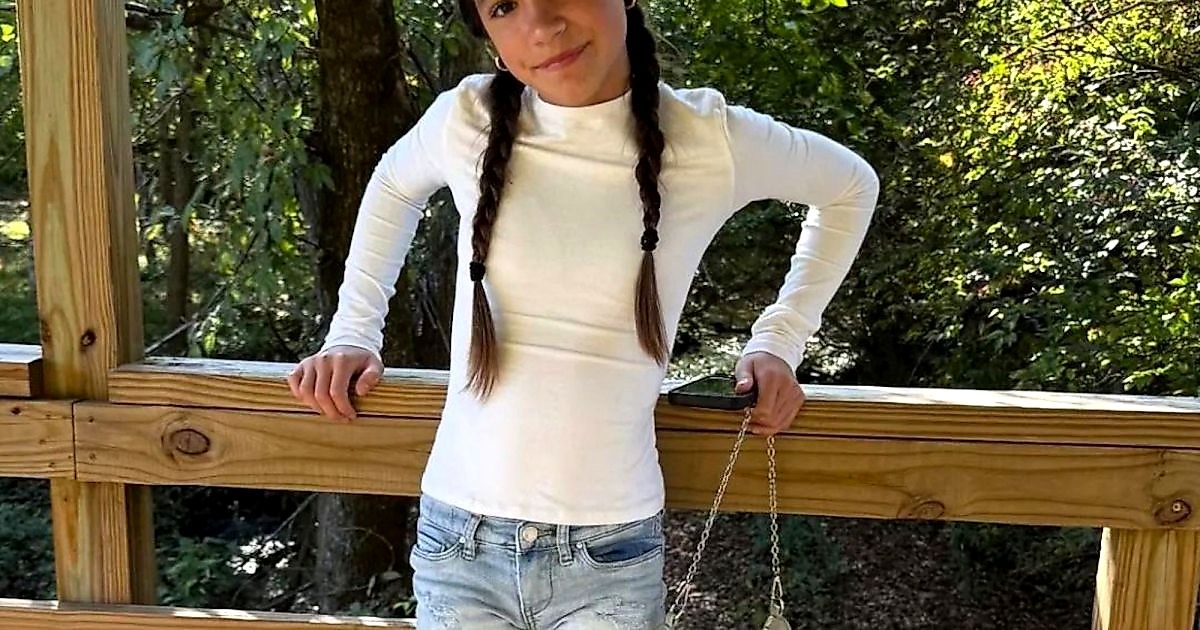 Fiona Lowe’s 13‑Year‑Old Instagram Tribute Reveals Shocking Loss