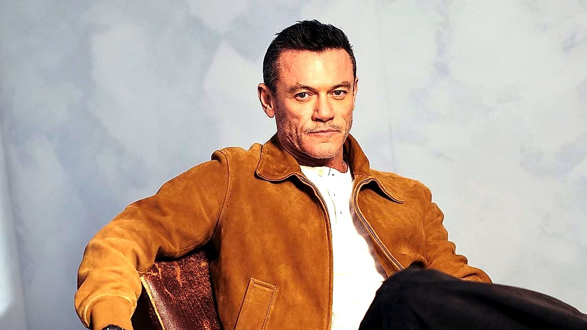 Luke Evans finally breaks silence on gay roles after 15 years