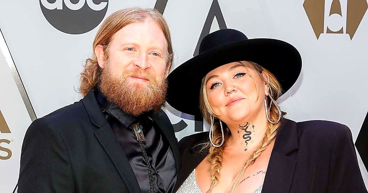 King’s 35-Year-Old Singer Reunites With 33-Year-Old Husband, Announces Baby