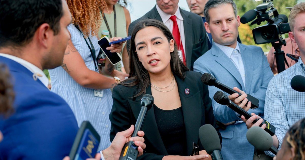 AOC Reveals Egg‑Freezing Secret, Sparking Political Storm