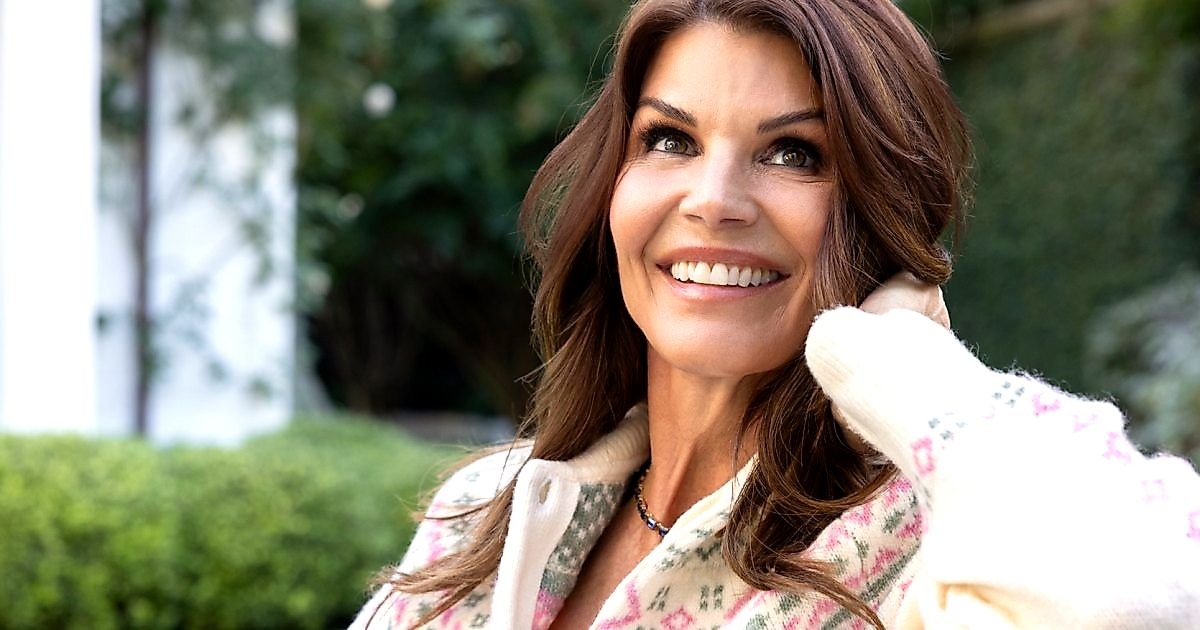 Lori Loughlin Turns 62, Debuts QVC Collection, Dares Roller‑Coasters When the former Full House star walked into a