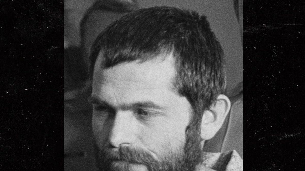 Bruce Davis, Manson lieutenant, dies at 83, revealing a grim secret