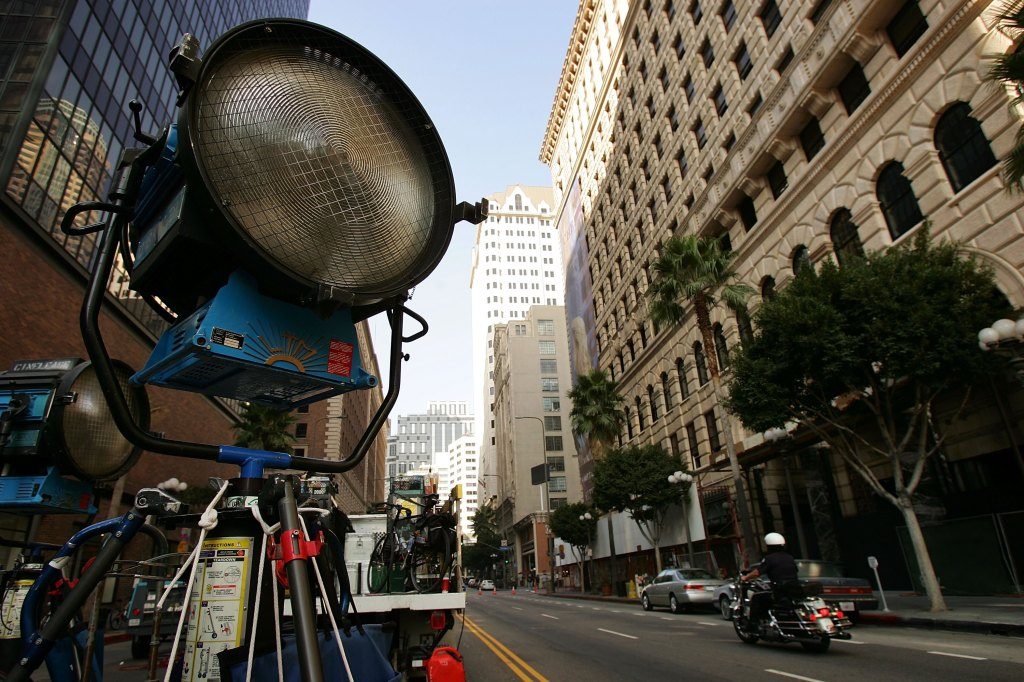 California keeps 42% of U.S. shoots even as the industry shrinks 2%