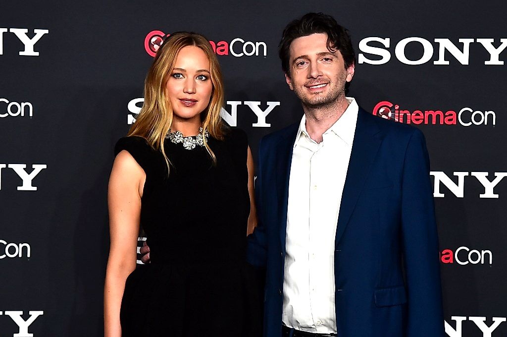 Jennifer Lawrence's 60-Day Deal With Gene Stupnitsky Shakes Apple