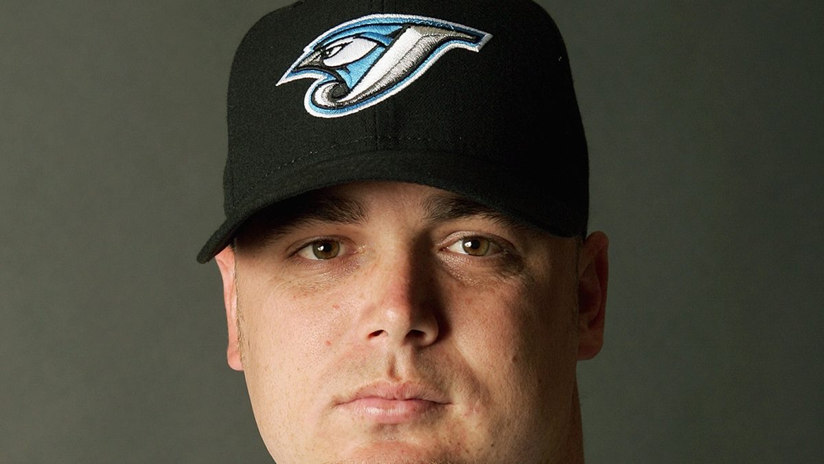 Blue Jays legend Brian Wolfe dies suddenly, shocking fans worldwide