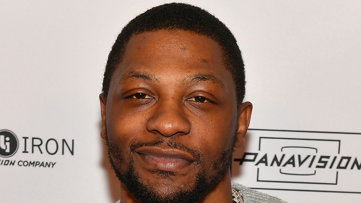 Bobb'e J. Thompson Sent to 30‑Month Prison for Surprising Gun Charge