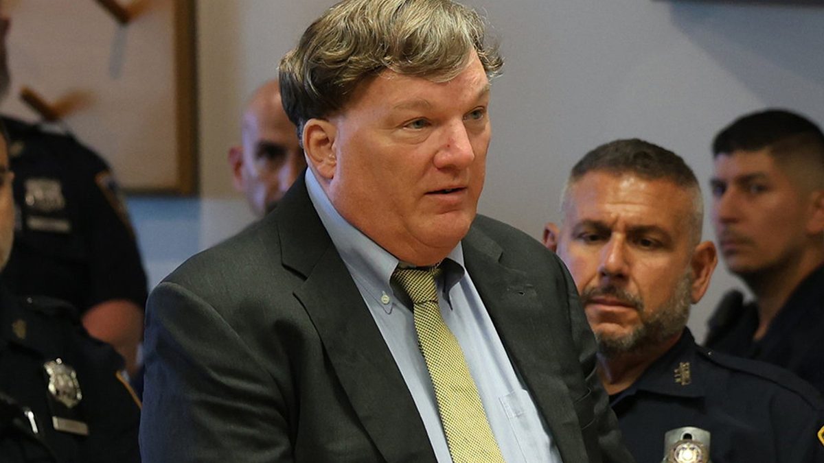 Eight‑murders Killer Rex Heuermann Buries a Package in Clinton Prison