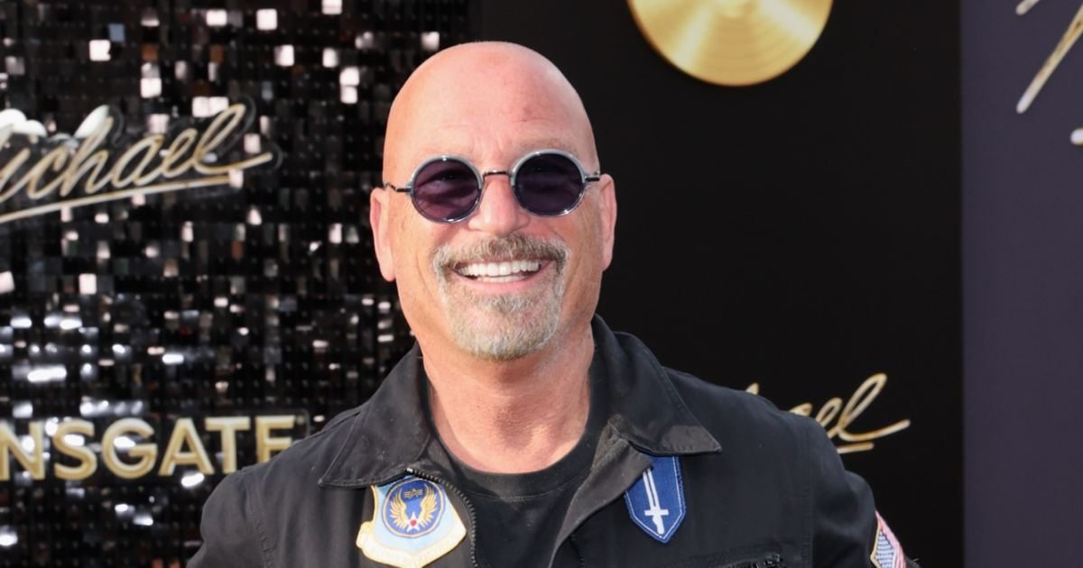 Howie Mandel Exposes $25 Massage That Turns Into a Shocking Deal