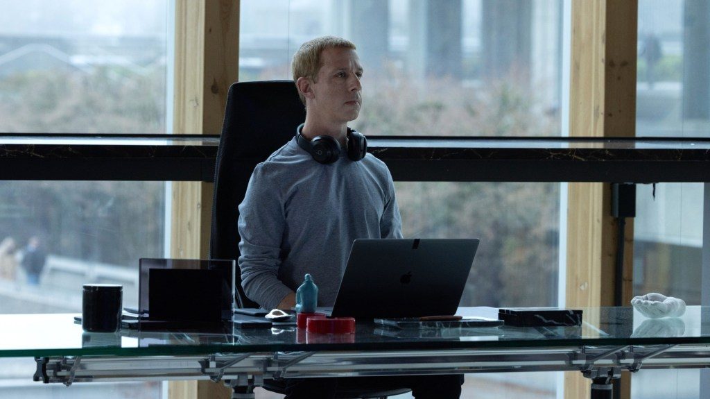 Jeremy Strong Cracks Meta’s Code as Zuckerberg in Sorkin’s New Drama
