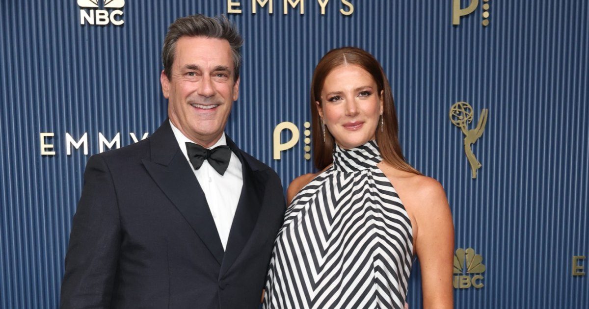 Anna Osceola Shows Off Baby Bump in Chevron Dress at 2026 Emmys