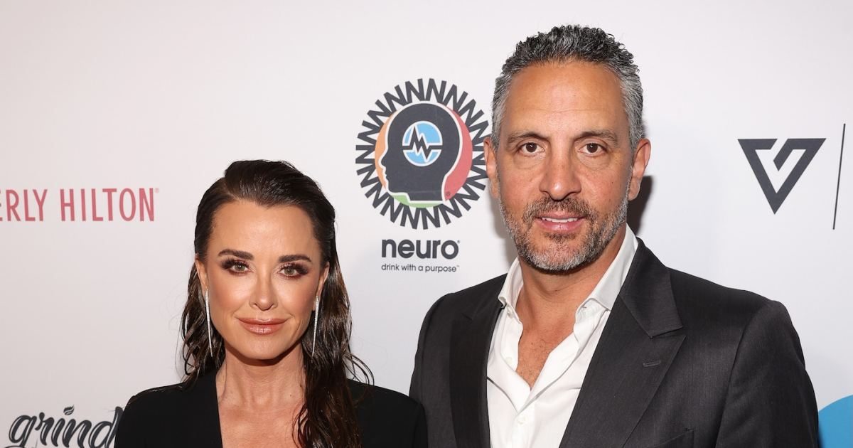 Kyle Richards & Mauricio Umansky Reunite, Drop Off Portia at Colorado