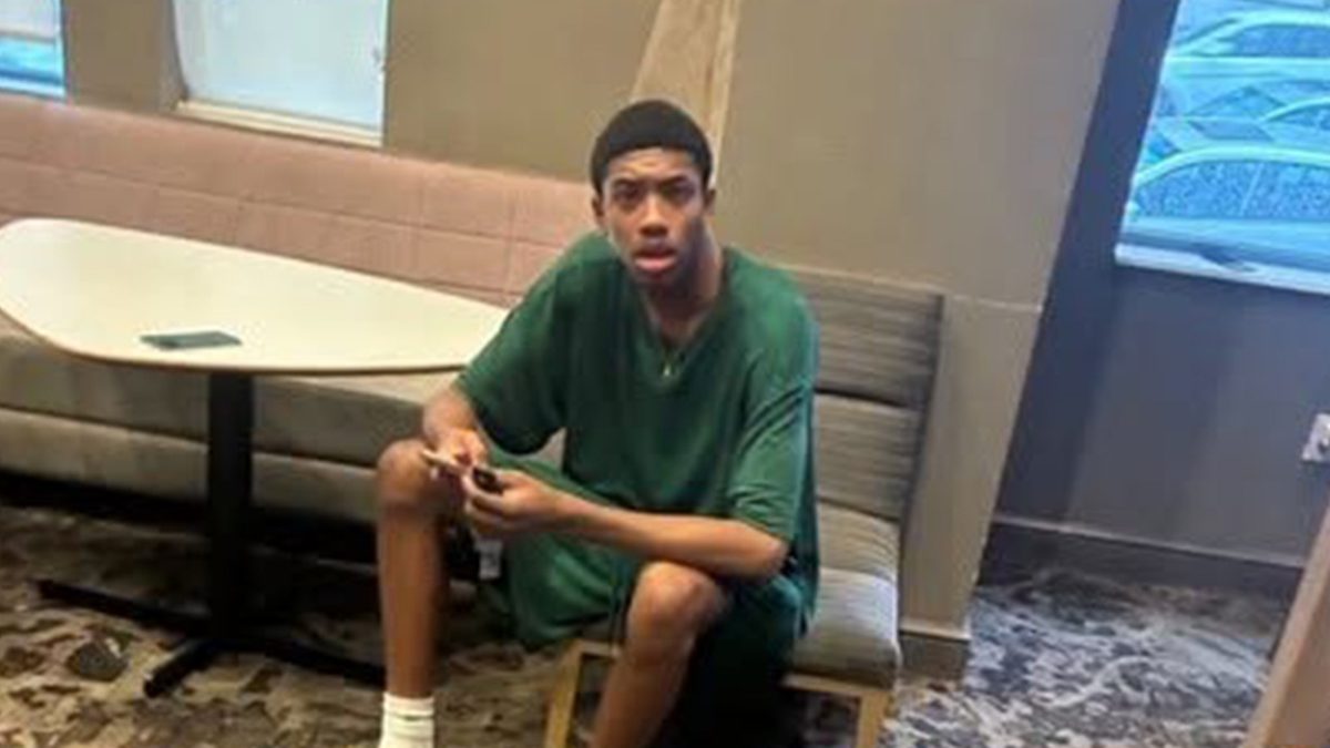 Basketball Star Scam Man Stole Valet BMW After Impersonating Athlete