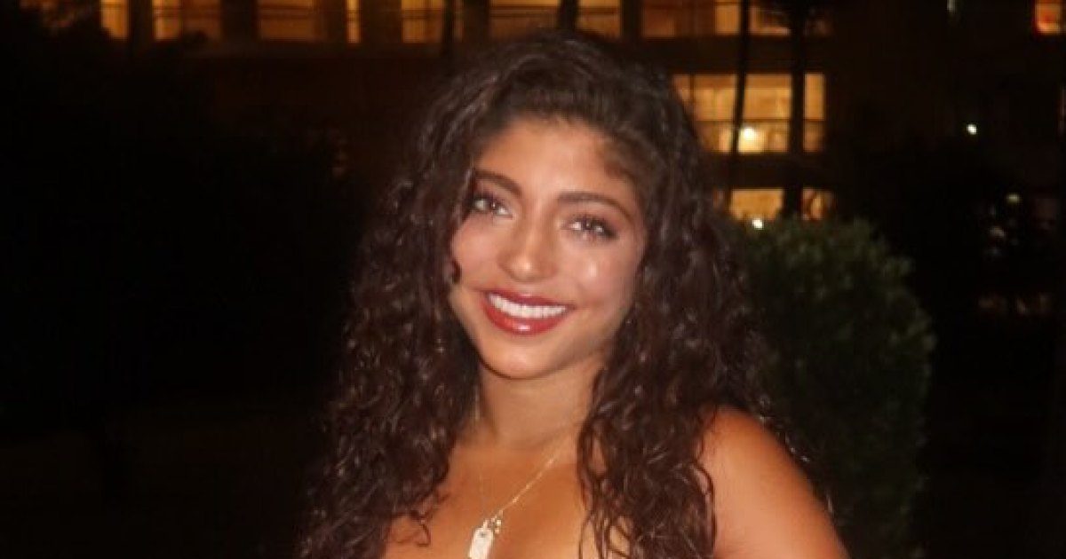 Milania Giudice Deletes Airport Video, Faces Court While Mom Stands By