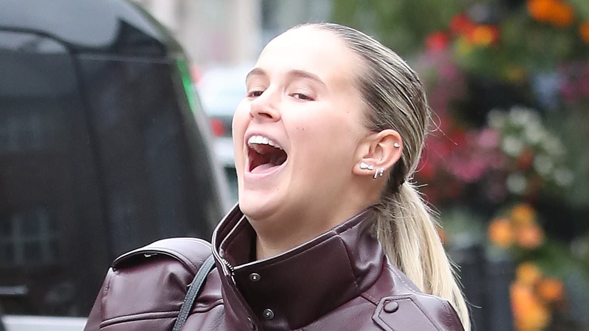 Molly‑Mae Hague Laughs as Bambi the 3‑Year‑Old Orders a Photo at Lunch