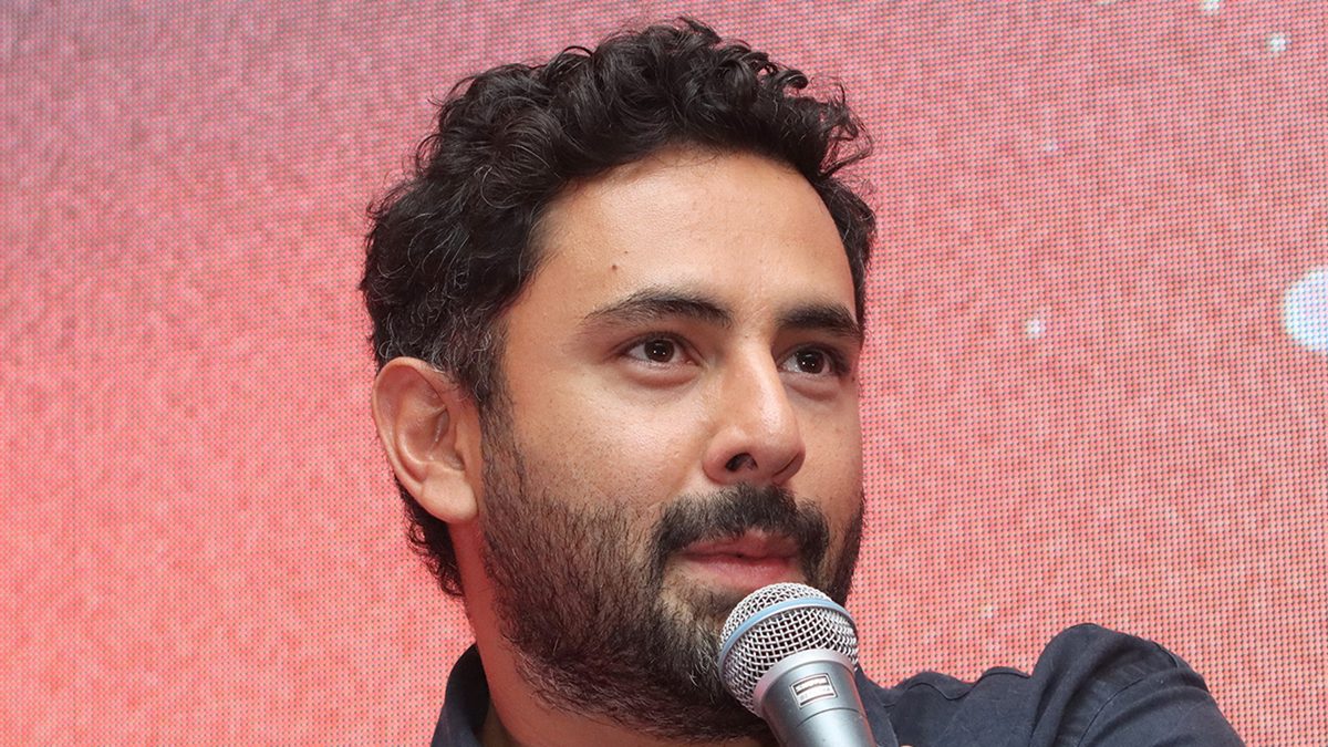 Musician Carlos Torres' Pregnant Wife and Daughter Stabbed at Home
