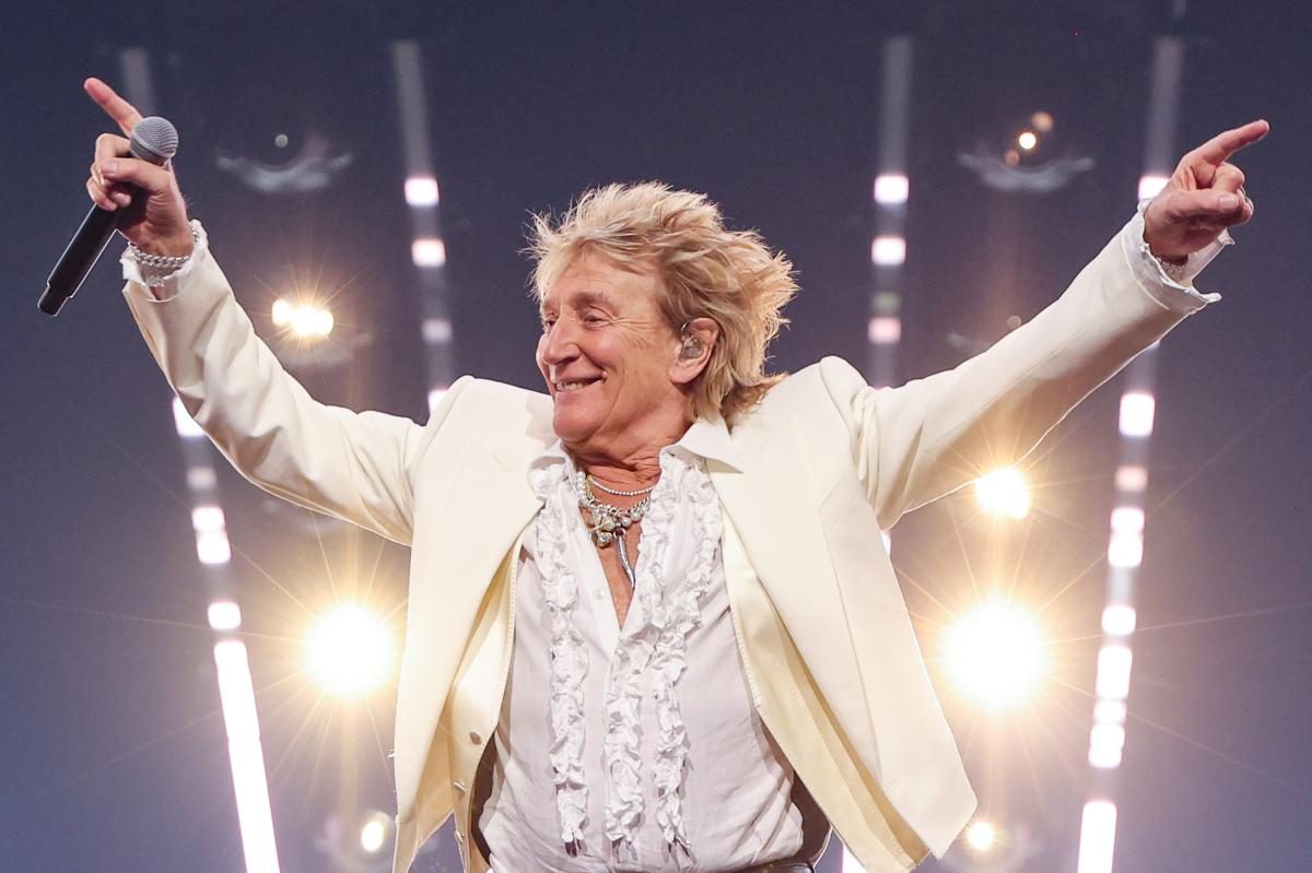 Rod Stewart’s Final Gasp Ends 60 Years on Stage With One‑Night Farewell