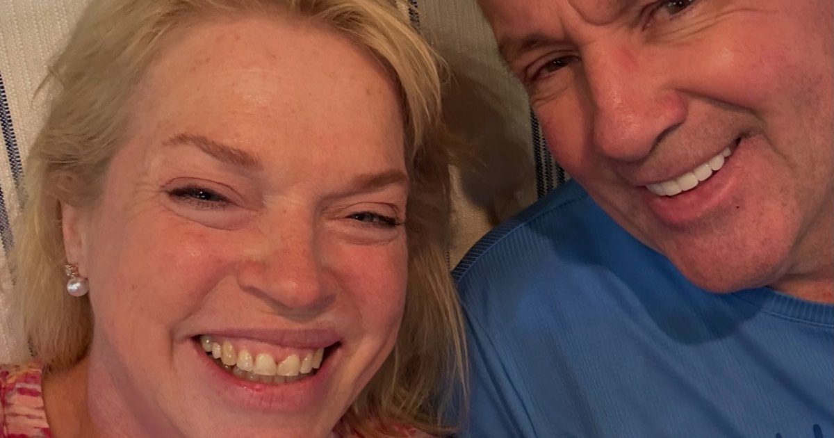 Janelle Brown Drops Secret Photo With Boyfriend Pete That Stunned Fans