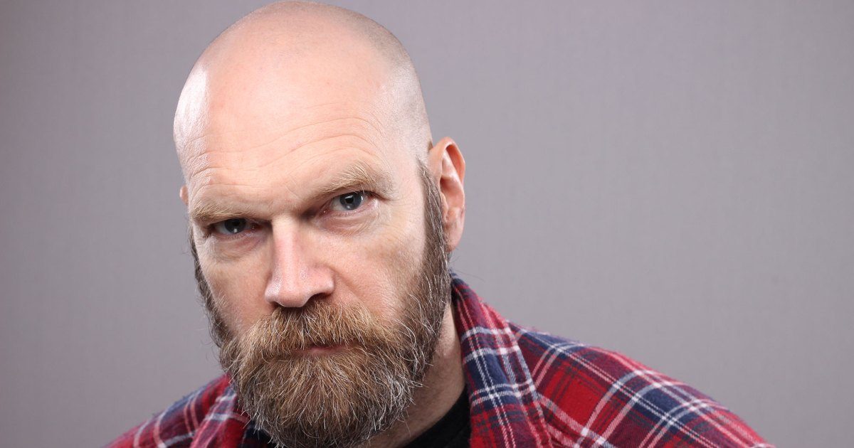 Tyler Mane’s Rare Breast Cancer Reveals a Shockingly Blood Clot.